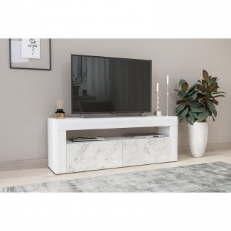 ТУМБА ТВ  «ПЬЕР»            